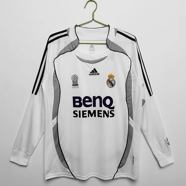 2006/07 Real Madrid home long-sleeved jersey