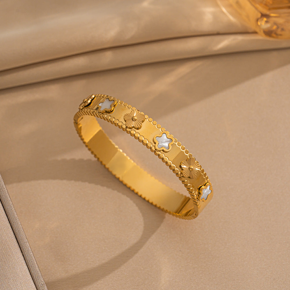 Fashion Flower Titanium Steel Bracelet Niche Design Five-Leaf Flower Hot-Selling Stainless Steel Bracelet Female Jewelry