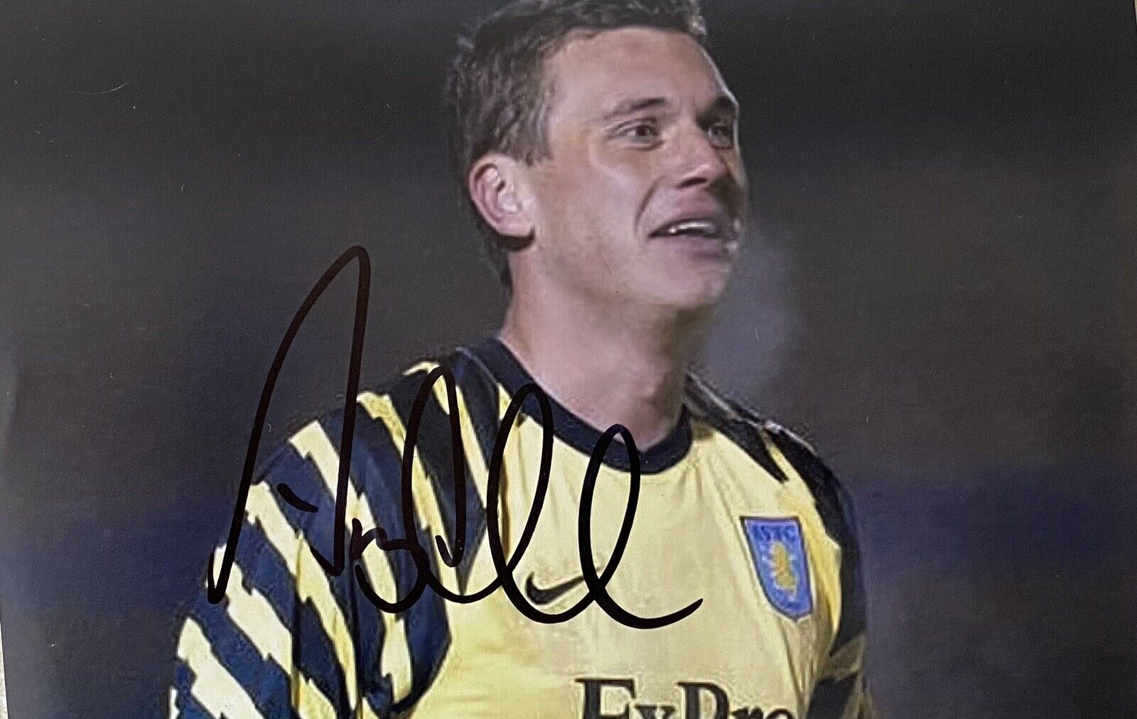 Andy Marshall Genuine Hand Signed Aston Villa 6X4 Photo Poster painting