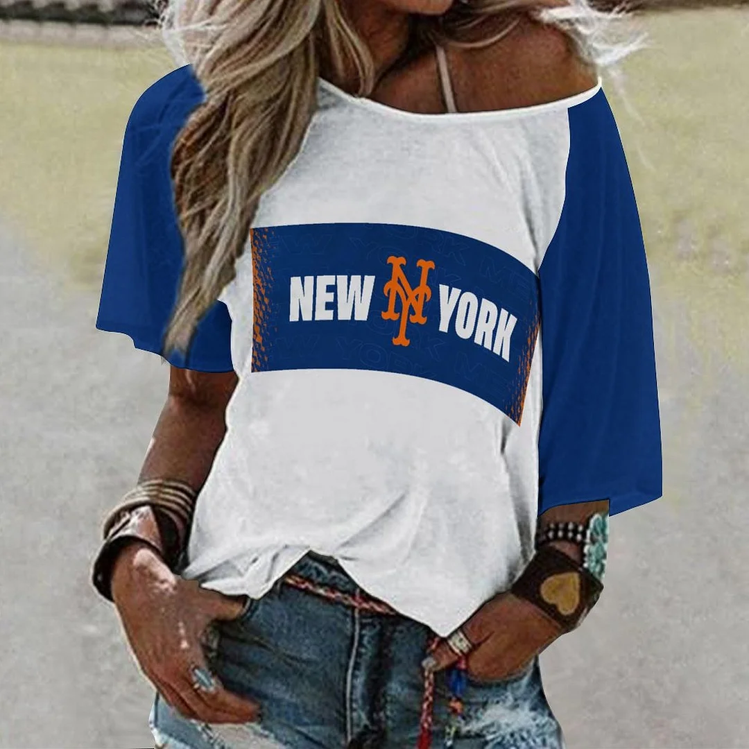 Shoulder Off  Loose Short Sleeve Casual T-shirt for Women Printed with Pattern , Blue, Red