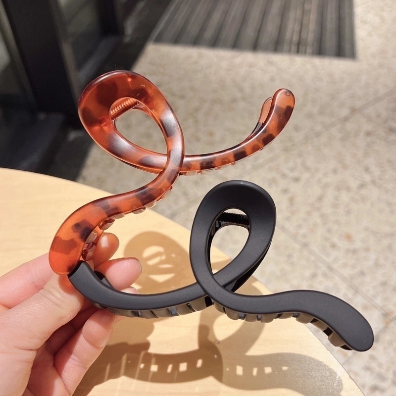 Women’s Casual Minimalist Waves Plastic Hair Claws