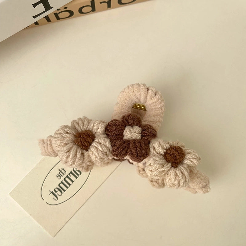 Vintage Style Flower Yarn Hair Claws
