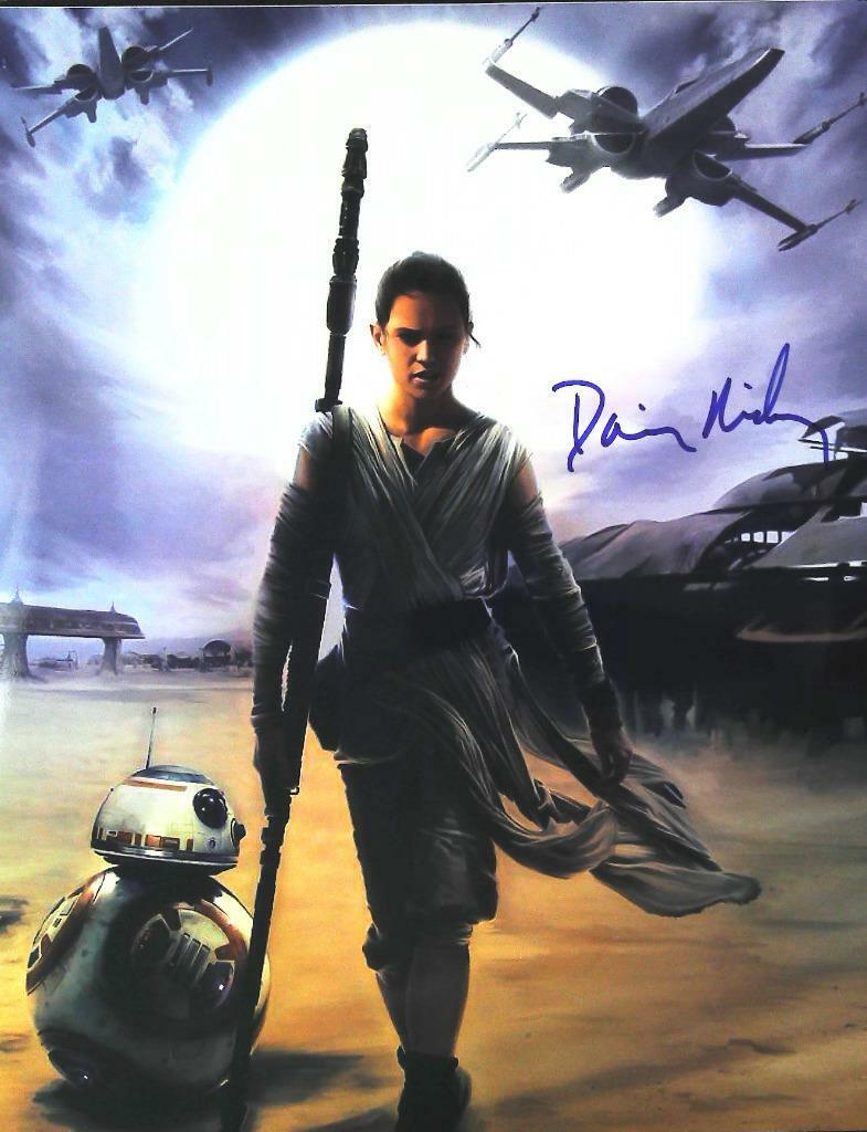 DAISY RIDLEY STAR WARS autographed 11x14 Photo Poster painting Really nice signed Photo Poster painting and COA