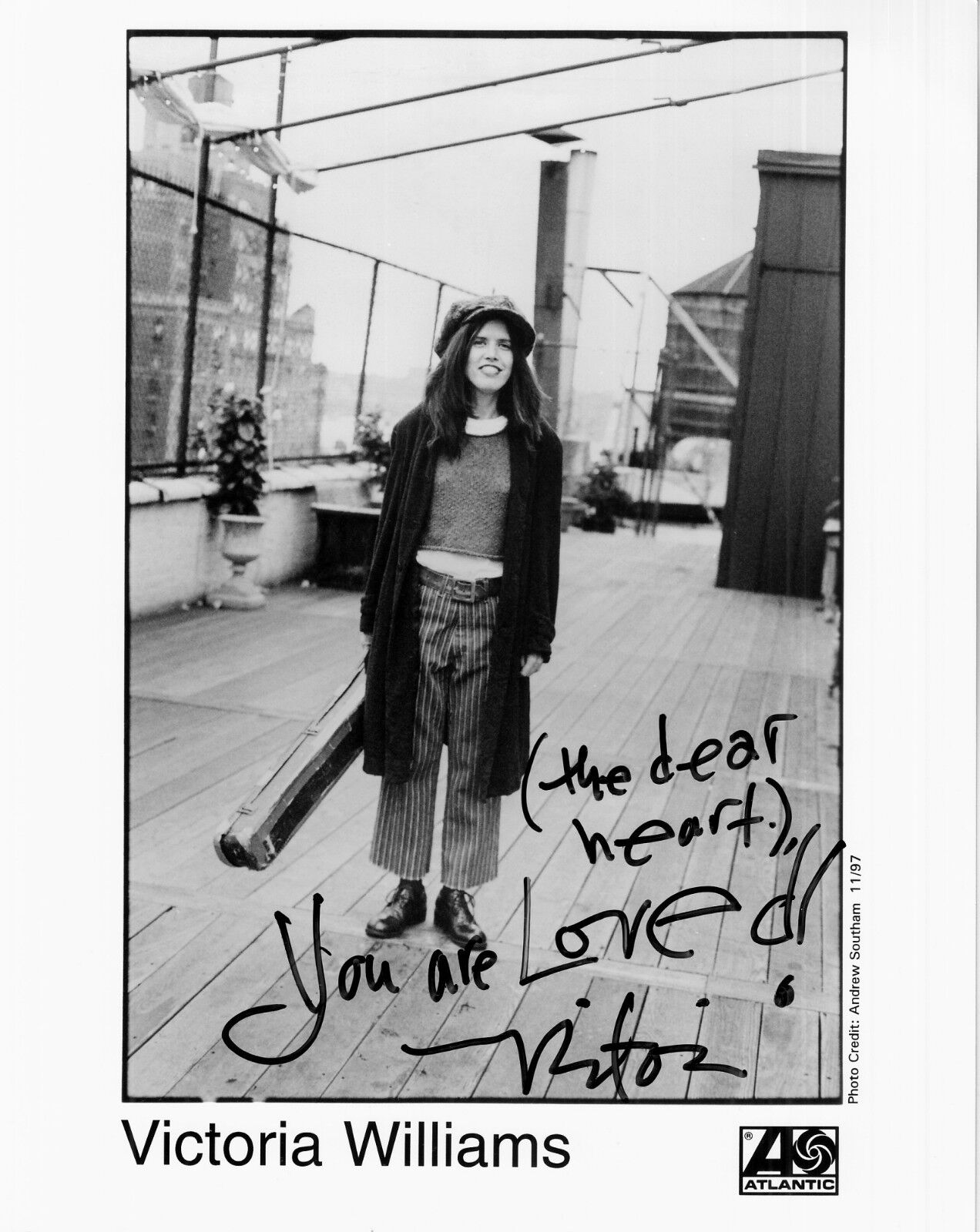 VICTORIA WILLIAMS hand-signed ORIG '92 RECORD LABEL 8x10 portrait w/ UACC RD COA