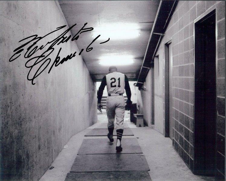 REPRINT - ROBERTO CLEMENTE Forbes Field Signed Pittsburgh Pirates 8x10 Photo Poster painting RP