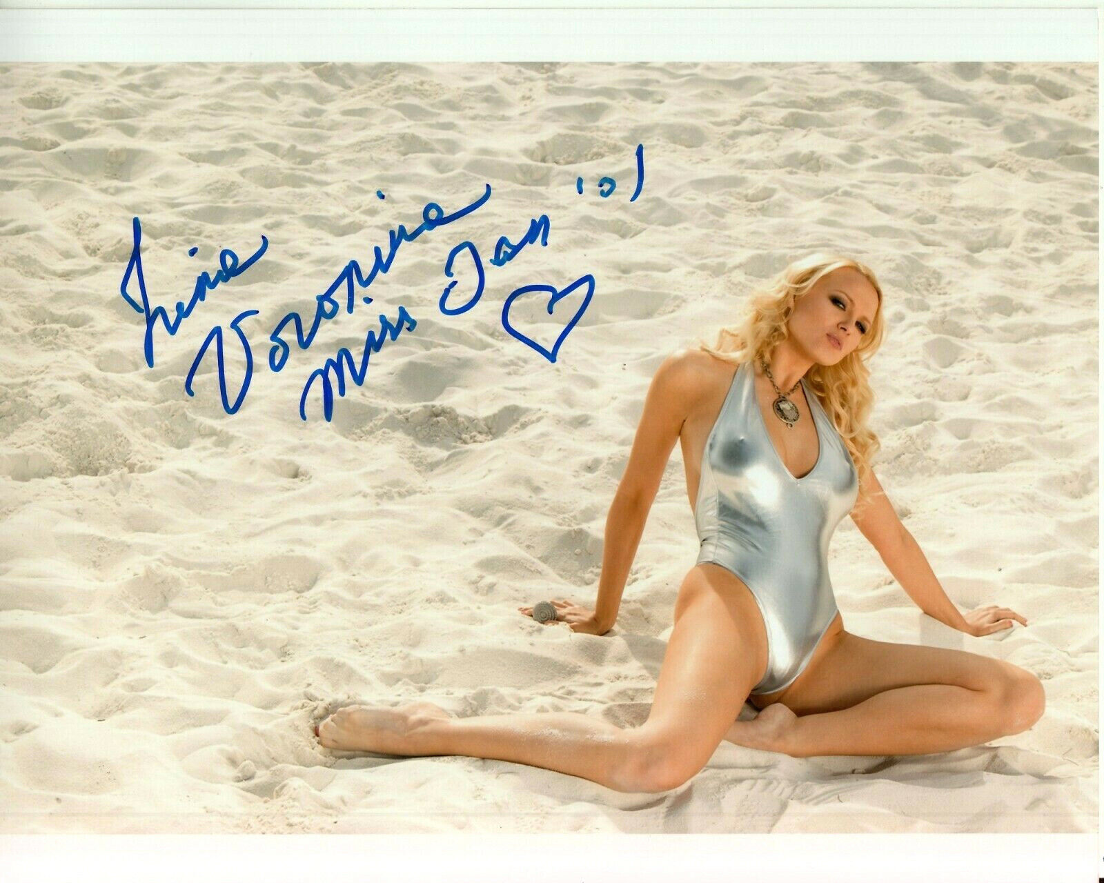 IRINA VORONINA hand-signed HOT LEGS SPREAD BEACH 8x10 color closeup UACC RD COA