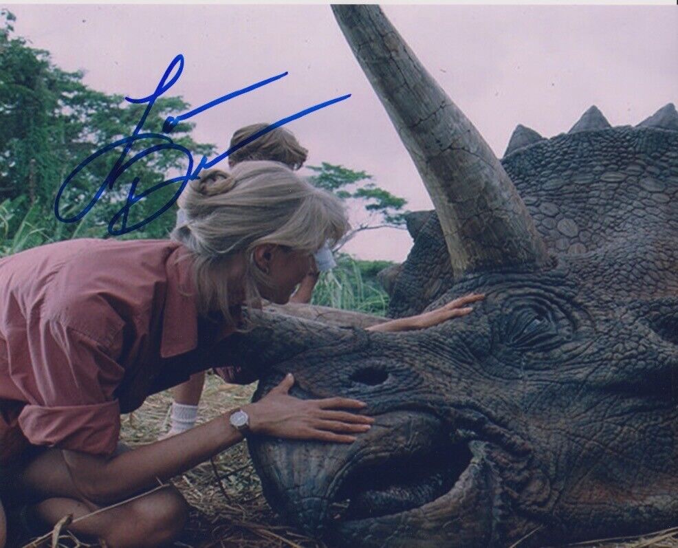 Laura Dern (Jurassic Park) signed 8x10 Photo Poster painting