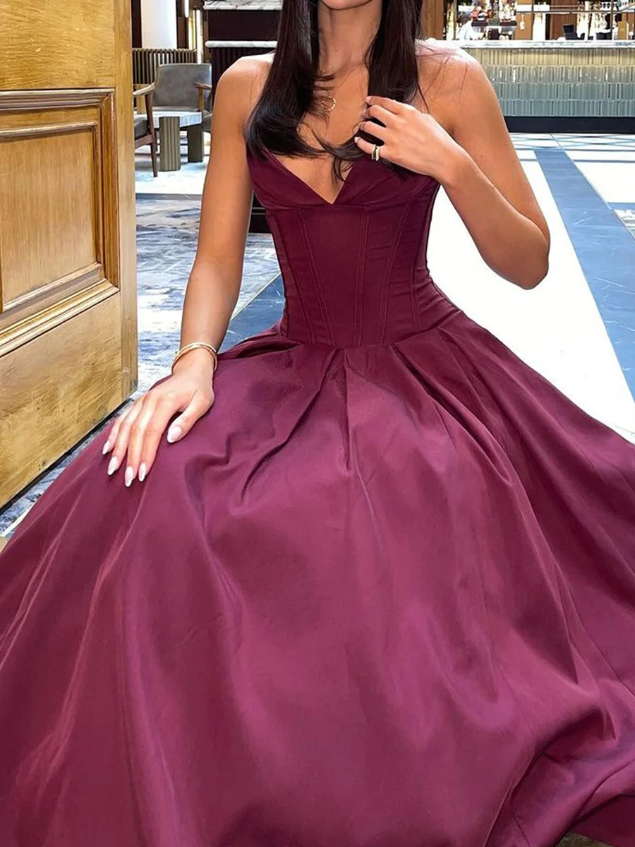 Brownm Women's Clothing New Dress Sexy Chest Bare Back Fish Bone Girded Sleeveless Dress Women's Dress High Sense