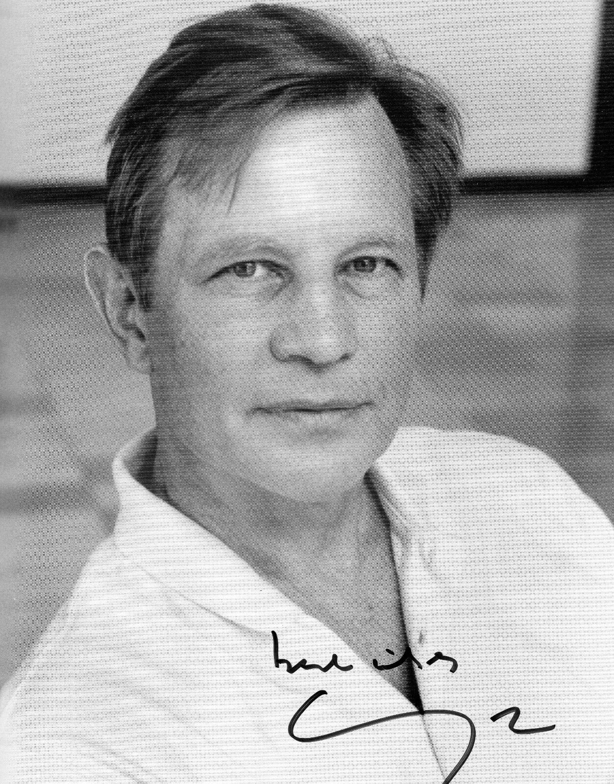 MICHAEL YORK AUTOGRAPH, GLORY GLORY, NOT of THIS EARTH