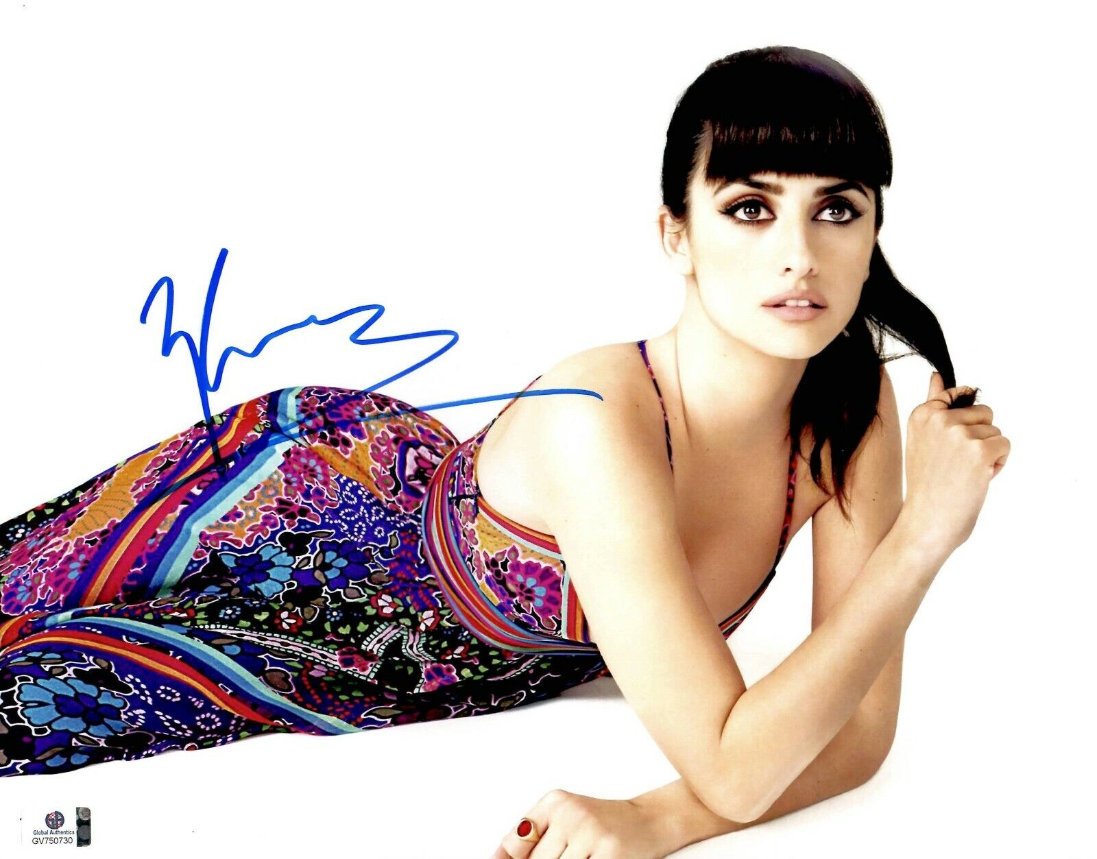 Penelope Cruz Signed Autographed 11X14 Photo Poster painting Sexy Floral Dress GV750730