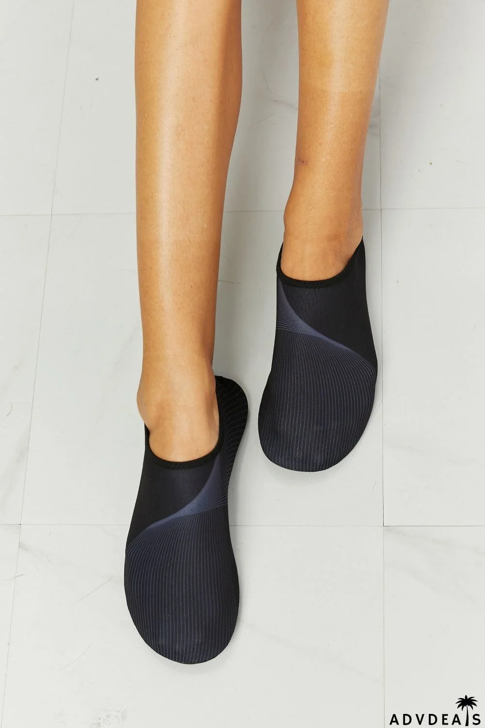 MMshoes On The Shore Water Shoes in Black