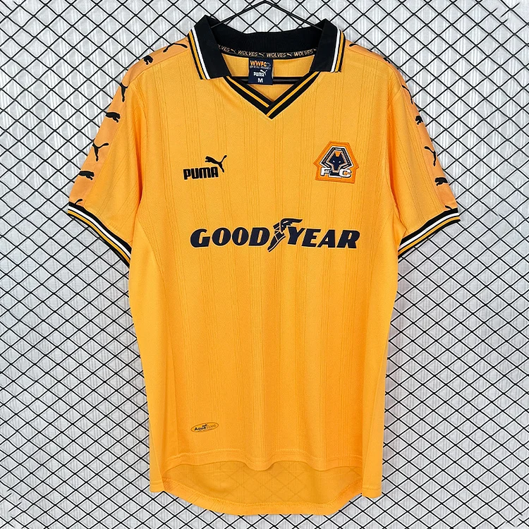 Wolves 1998/99 Retro Home Football Jersey
