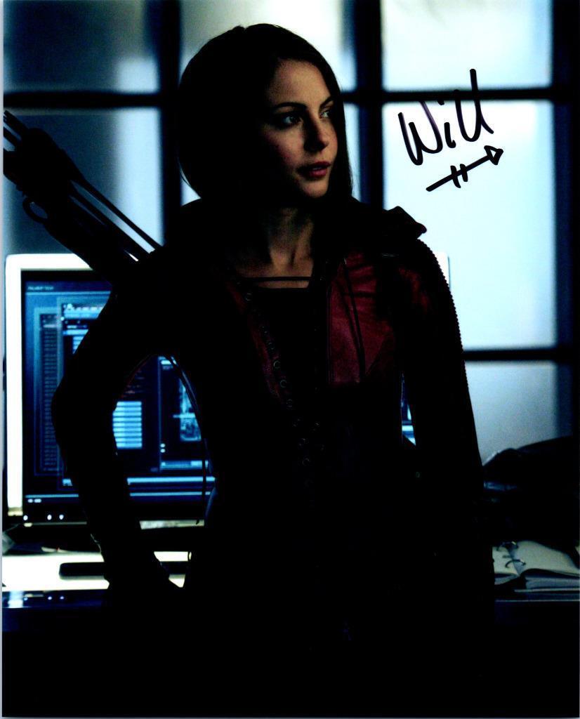 Willa Holland Signed 8x10 Picture Autographed Photo Poster painting with COA