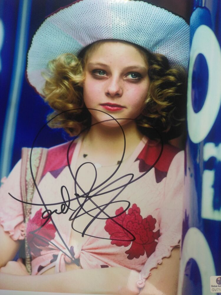 Jodie Foster - signed 8x10 GA - TAXI DRIVER