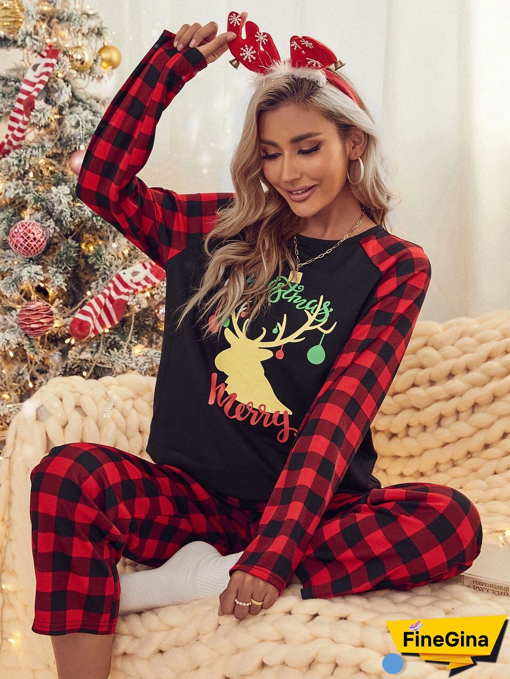 Elk Pattern Red&Black Plaid Pajama Set