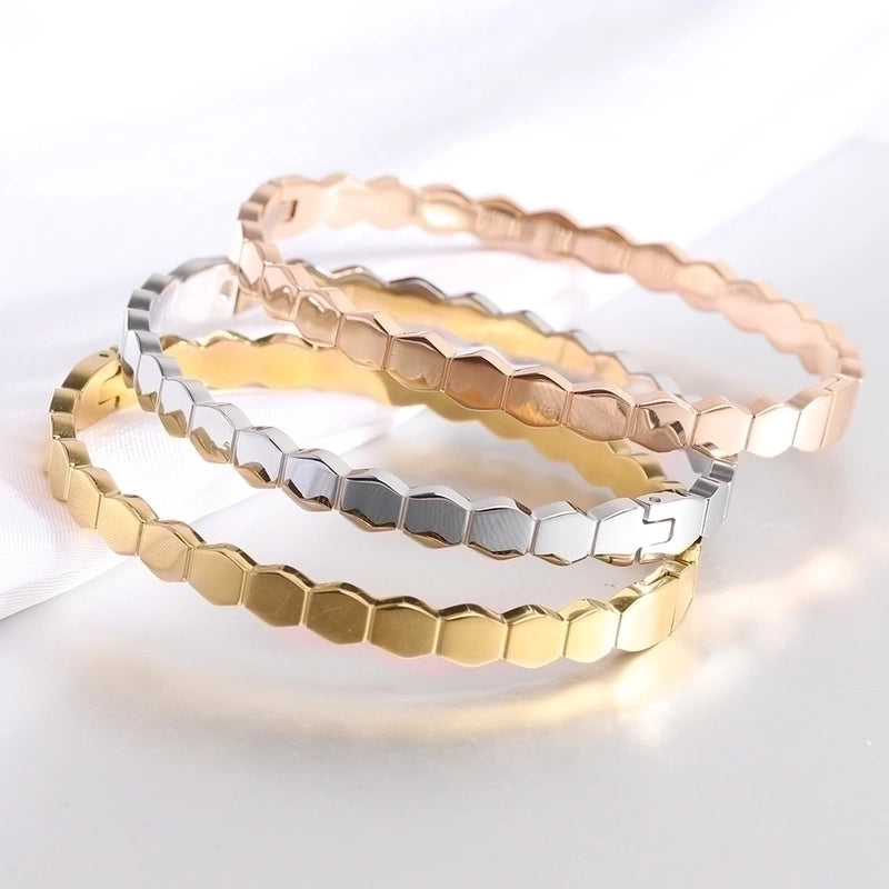 Minimalist Solid Color Stainless Steel Plating Gold Plated Bangle