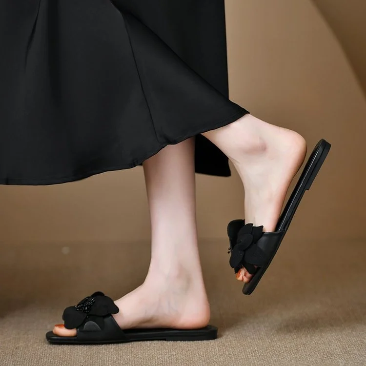 Yyvonne Summer New Leisure Flat Head Slippers Women Fashion Toe Red Half Slippers Beach Shoes