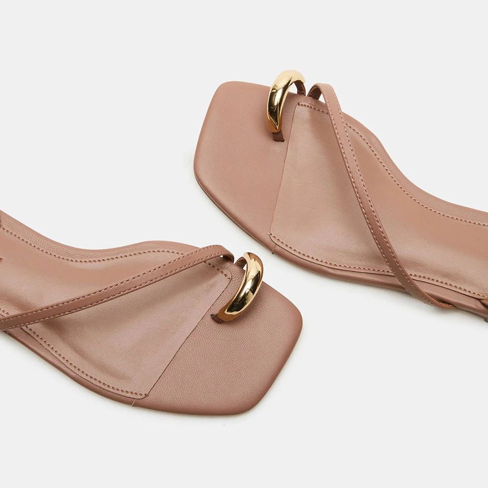 Casual Nude Flat Ankle Strap Toe Ring Sandals with Metal Decor