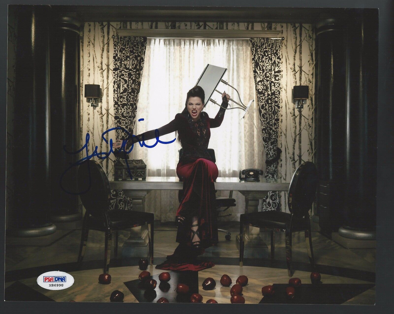 Lana Parrilla Signed Autograph 8x10 Photo Poster painting PSA/DNA Once Upon a Time Evil Queen