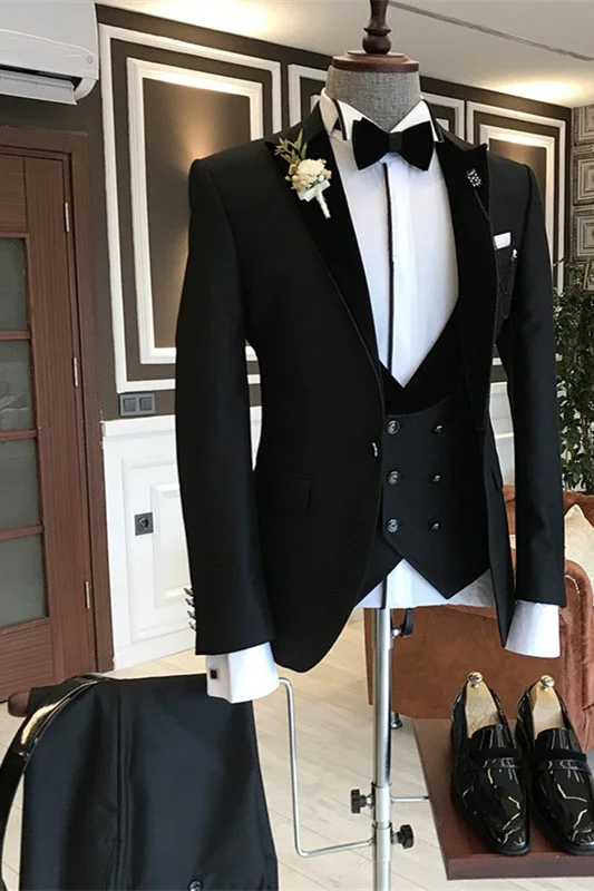 Three Pieces Black Summer Wedding Suits Outfits For Groom With Peaked Lapel Party