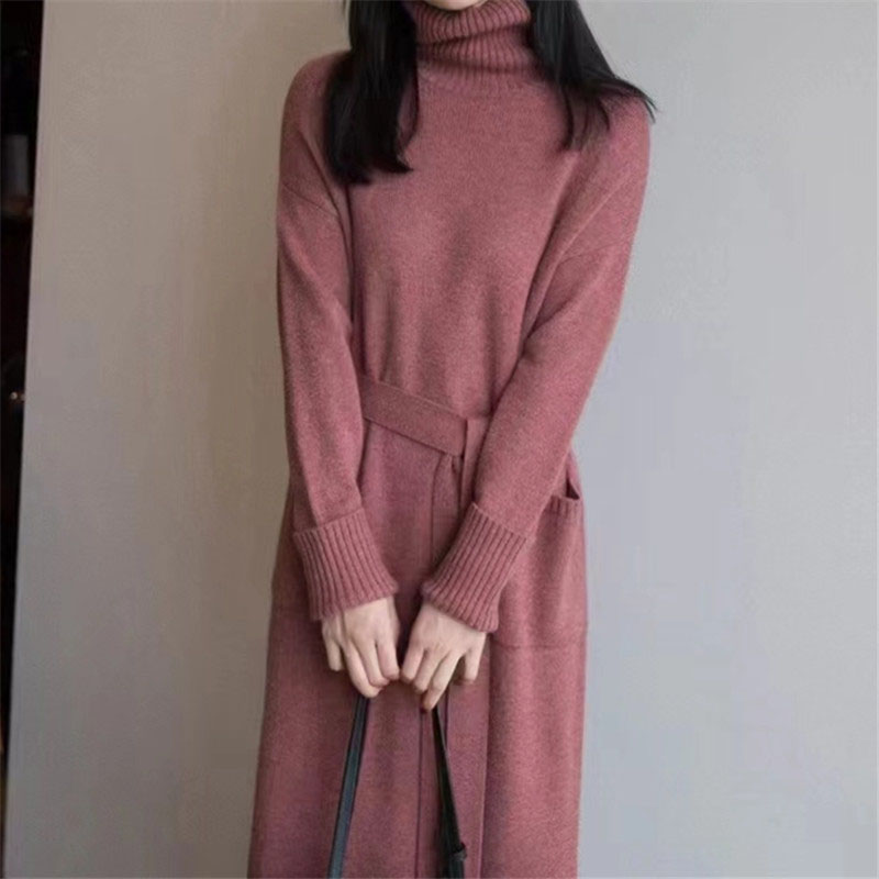 Winter fashion turtleneck knitted dress