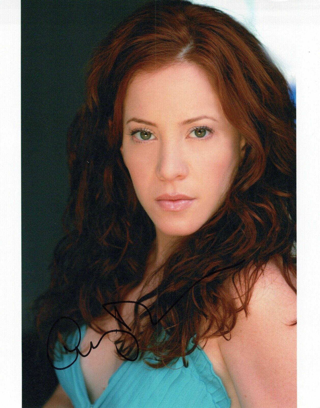 Amy Davidson glamour shot autographed Photo Poster painting signed 8x10 #3