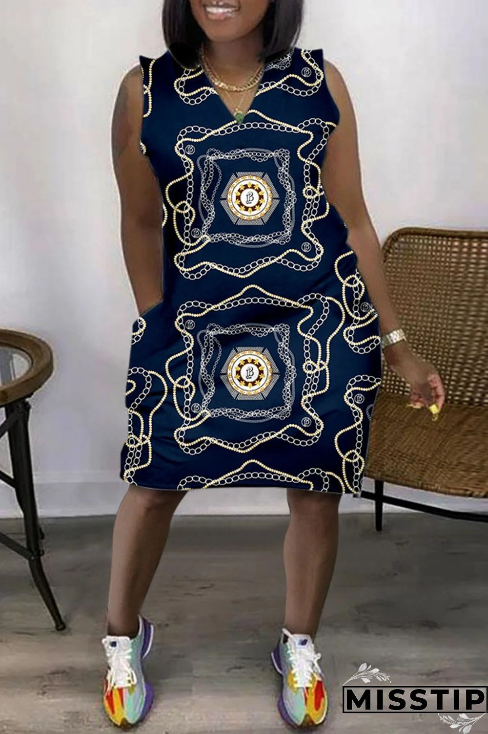 Black Apricot Casual Print Basic V Neck Sleeveless Dress Dresses