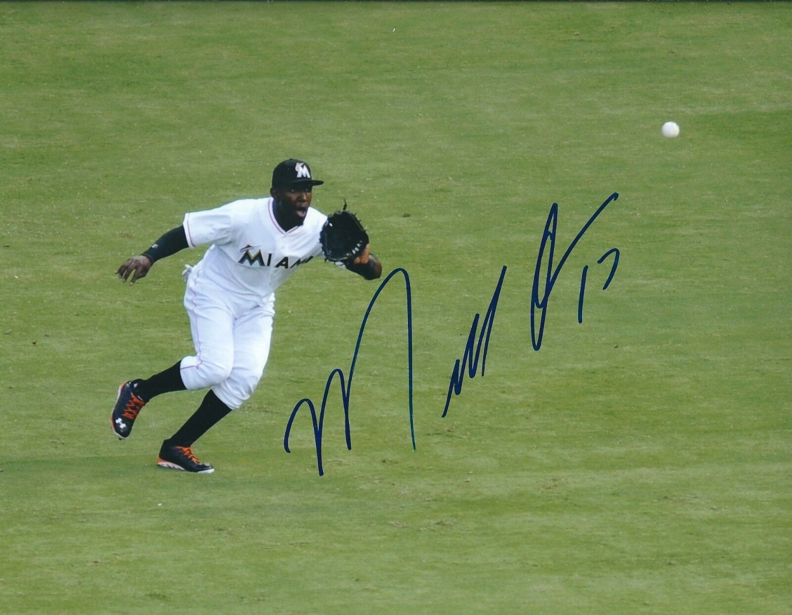 Signed 8x10 MARCELL OZUNA Miami Marlins Autographed Photo Poster painting - w/COA