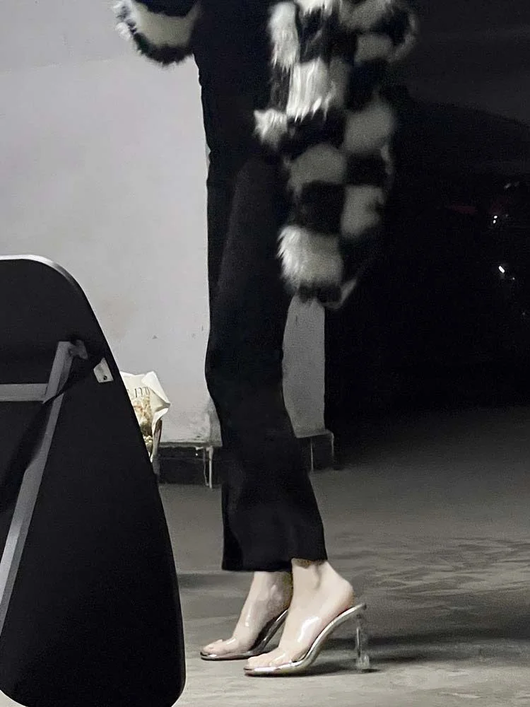 Breakj Breakj High-Heeled Women 2025 Summer New Word Thick Heel Sandals Fairy Crystal And Wear Cold Slippers