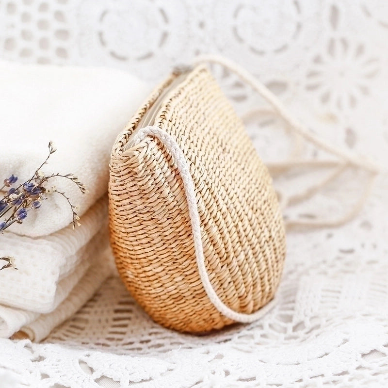 Simple Hand-woven Bag Fashion Summer Vacation Straw Bag Beach Women’s Bag 20*14*cm