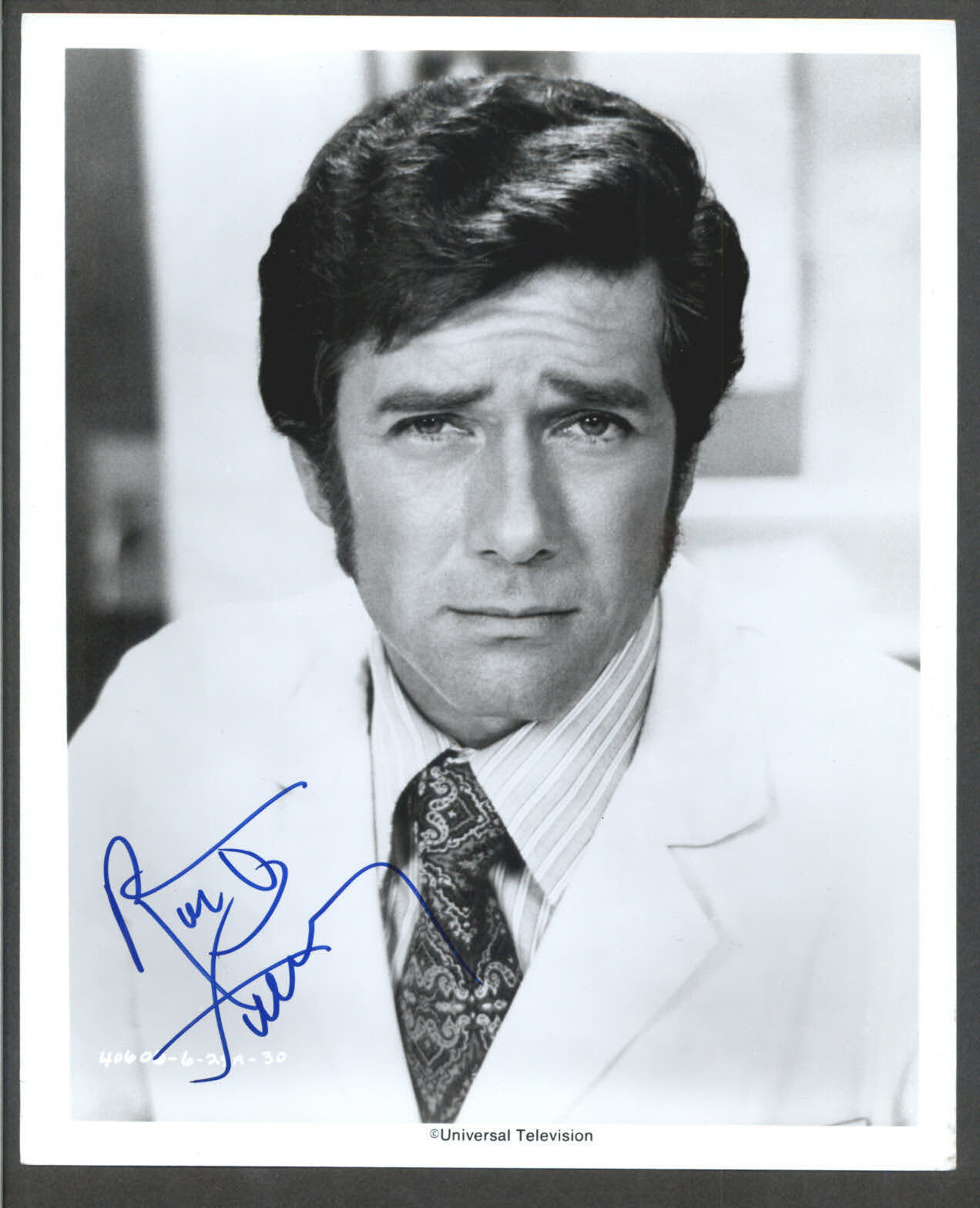 Robert Fuller - Signed Vintage Celebrity Autograph Photo Poster painting - Emergency!