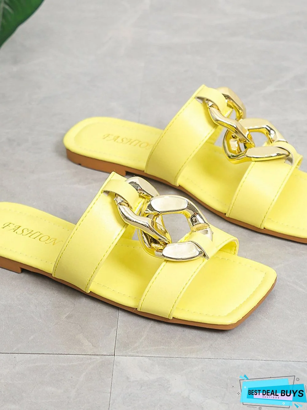 Vacation Metal chain casual beach slip-on sandals