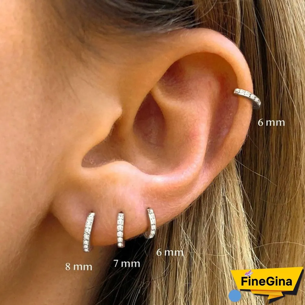 1Pc Small Hoop Earrings , Gold CZ Hoop Earrings,Huggie Hoop Earrings,Cartilage Earrings,Minimalist Earrings