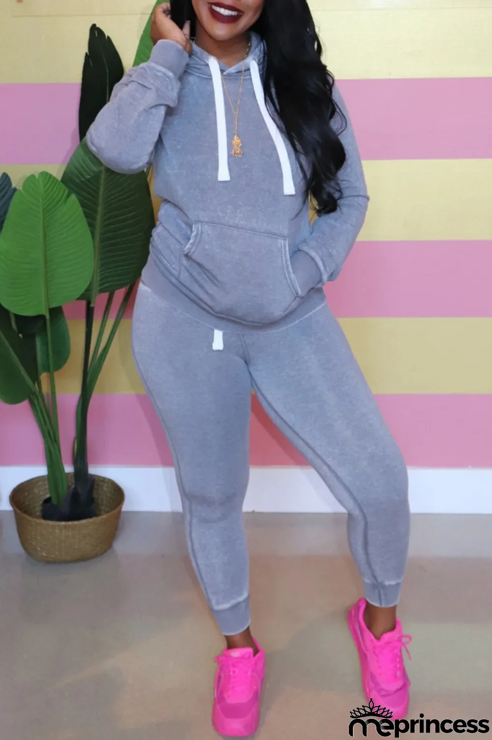 Grey Casual Solid Hooded Collar Plus Size