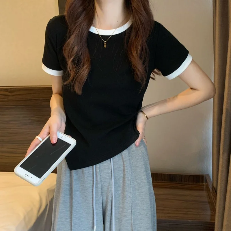 Uveng Uveng Female 2024 New Summer Design Sense Contrast Color T-Shirt Fashion Chic Irregular Short Student Jacket