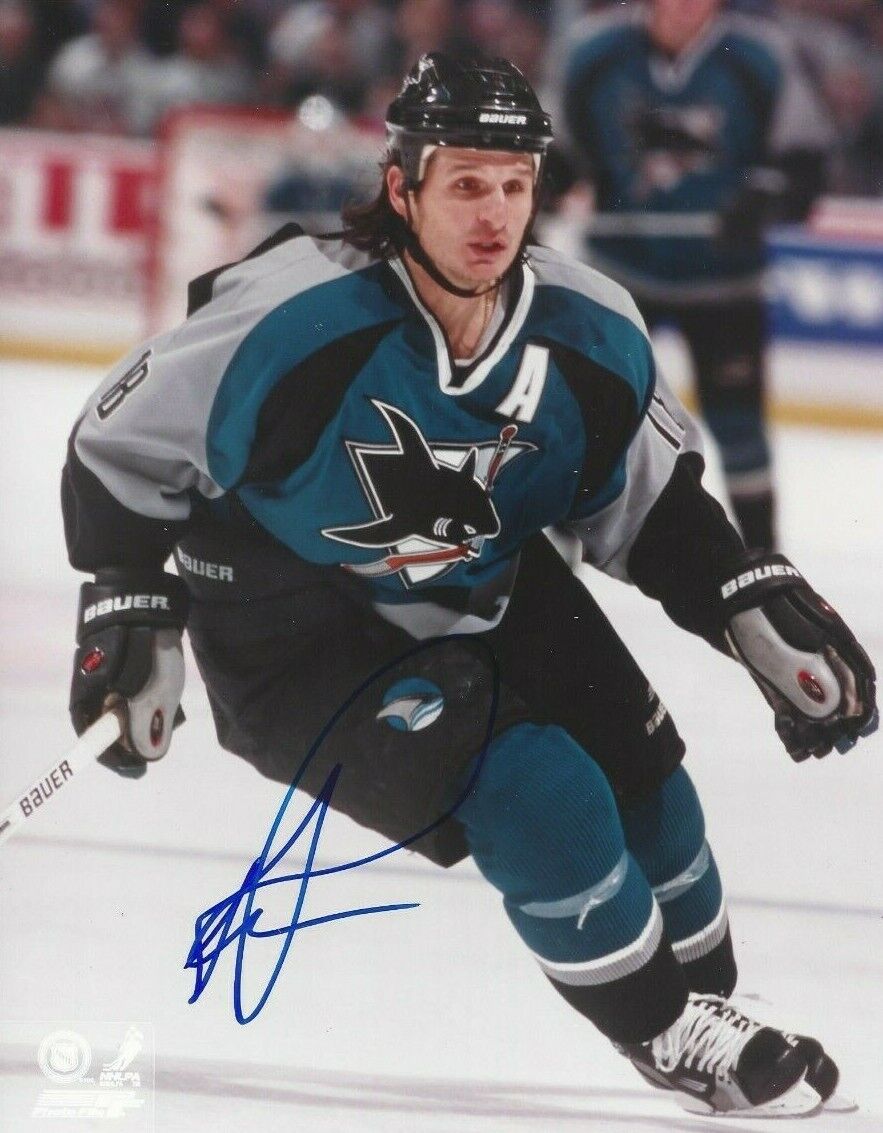 Mike Ricchi Autographed 8x10 San Jose SharksB669