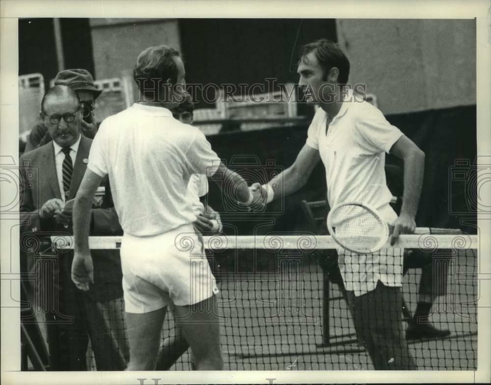 Press Photo Poster painting Tennis players Fred Stolle & John Newcombe congratulate each other