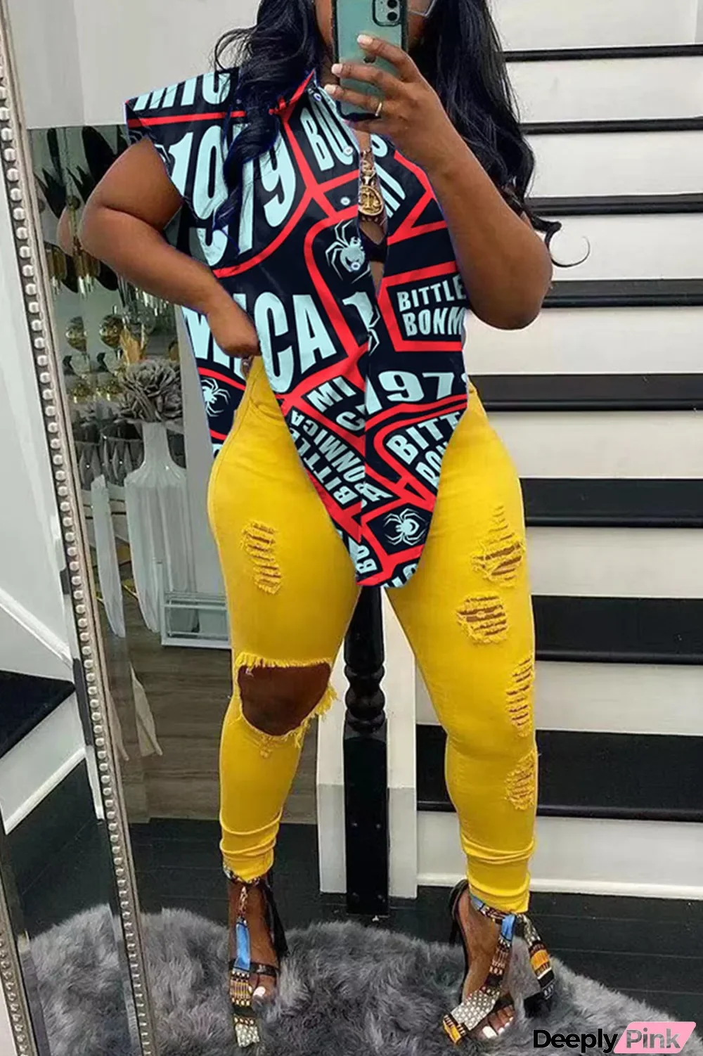 Black Street Print Split Joint Buckle Asymmetrical Turndown Collar Plus Size Tops
