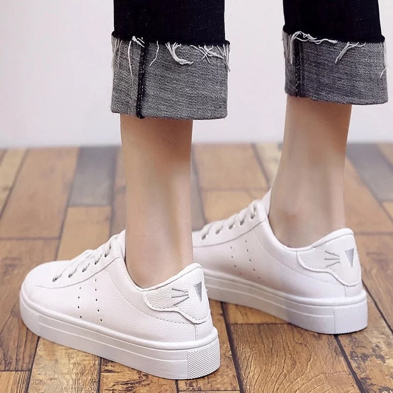 Female Flat Casual Shoes 2021 New Spring Summer Women Vulcanized Shoes Women's Shoes Sneakers White Shoes Woman Zapatillas Mujer