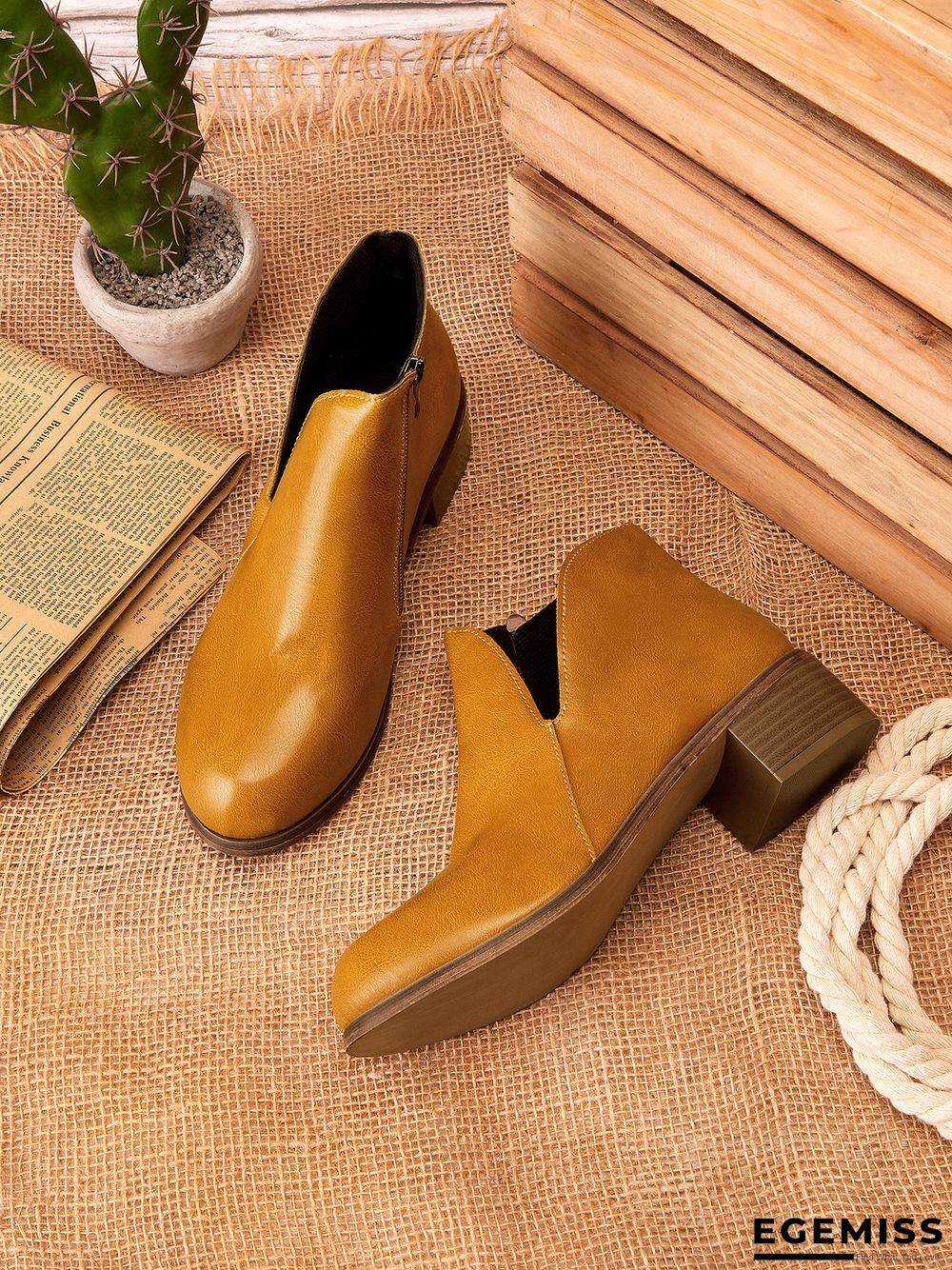 Retro Distressed Polished Color Zipper Thick Heel Pointed Ankle Boots | EGEMISS