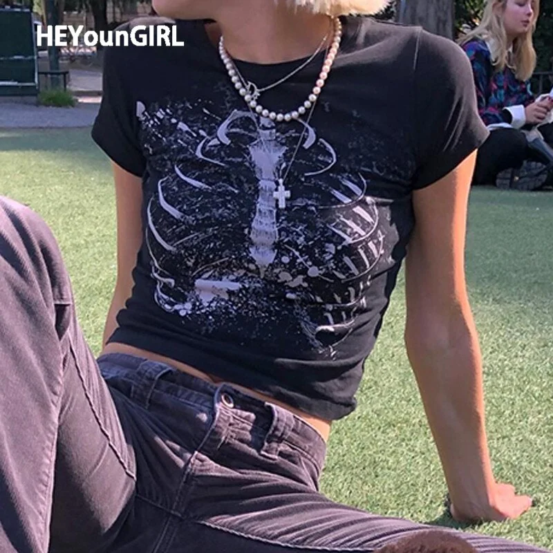HEYounGIRL Harajuku Punk Black Cropped Tshirt Women Summer Short Sleeve T Shirt Ladies Basic Printed Fashion Tee Shirt 2021