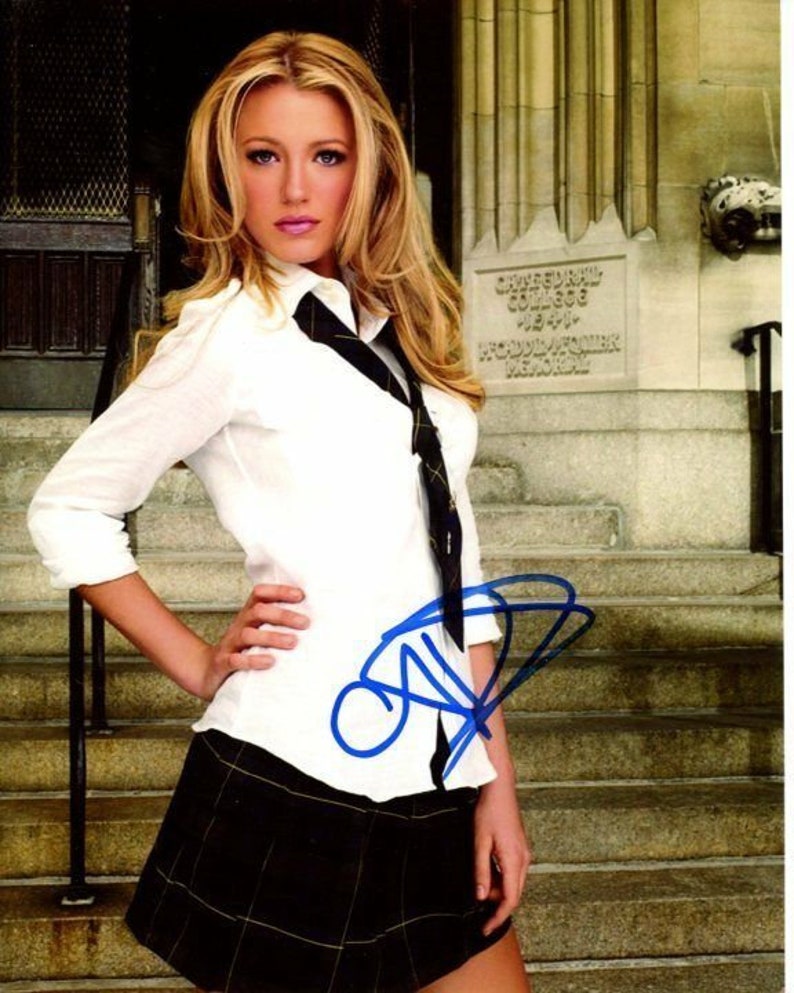 Blake lively signed autographed gossip girl serena van der woodsen 8x10 Photo Poster painting