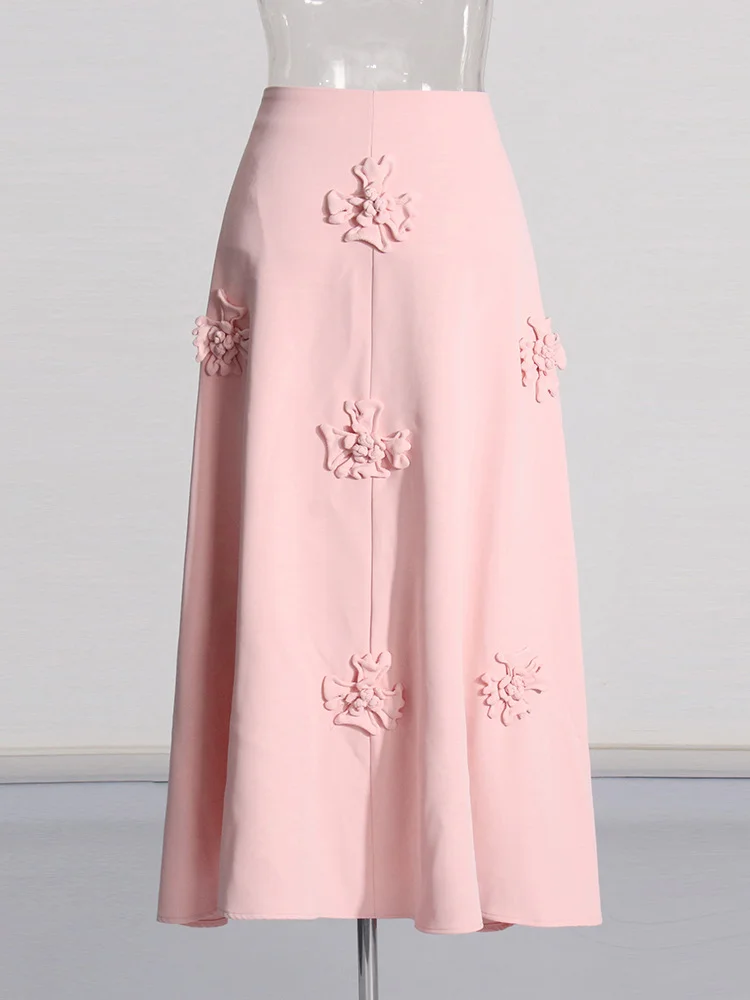 Uaang Spring 2025 New Niche Fashion Temperament Flower Stitching Design High-Waist Long-Singing Half-Dressed Woman