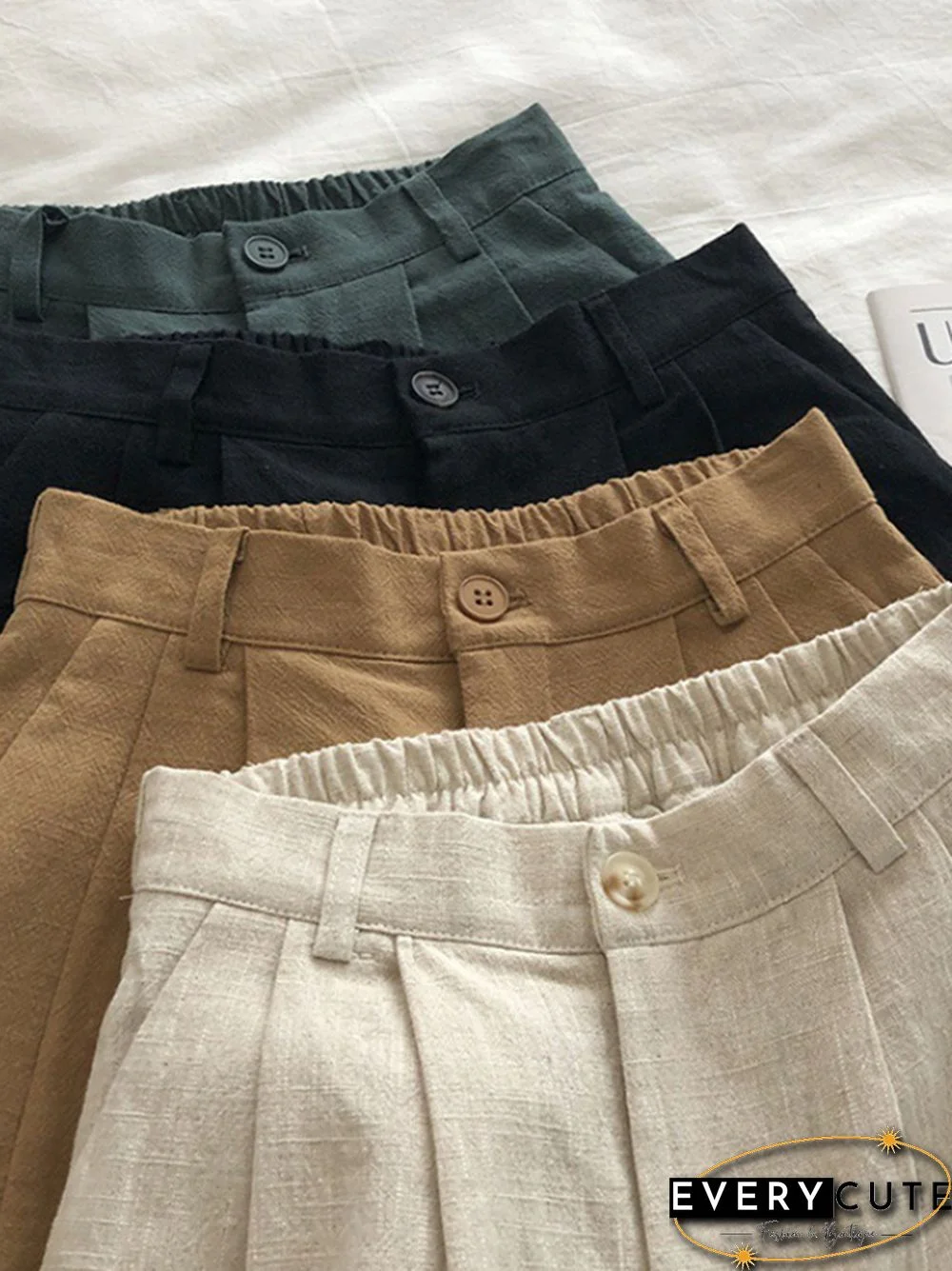 Loose Wide Leg Elasticity Pleated Solid Color Shorts