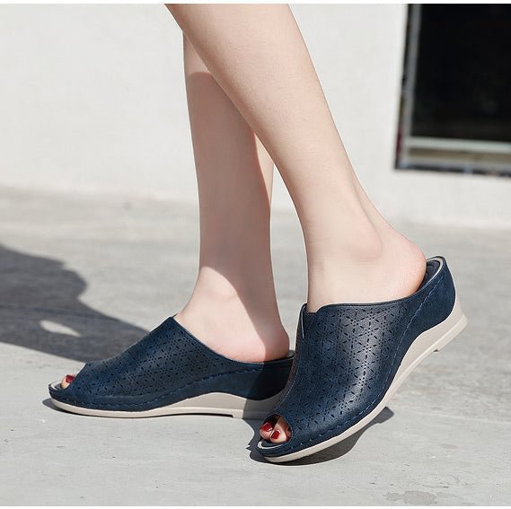  Lightweight Retro Massage Wedge Slippers