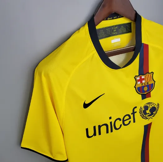 Retro Barcelona 08/09 away Football shirt 