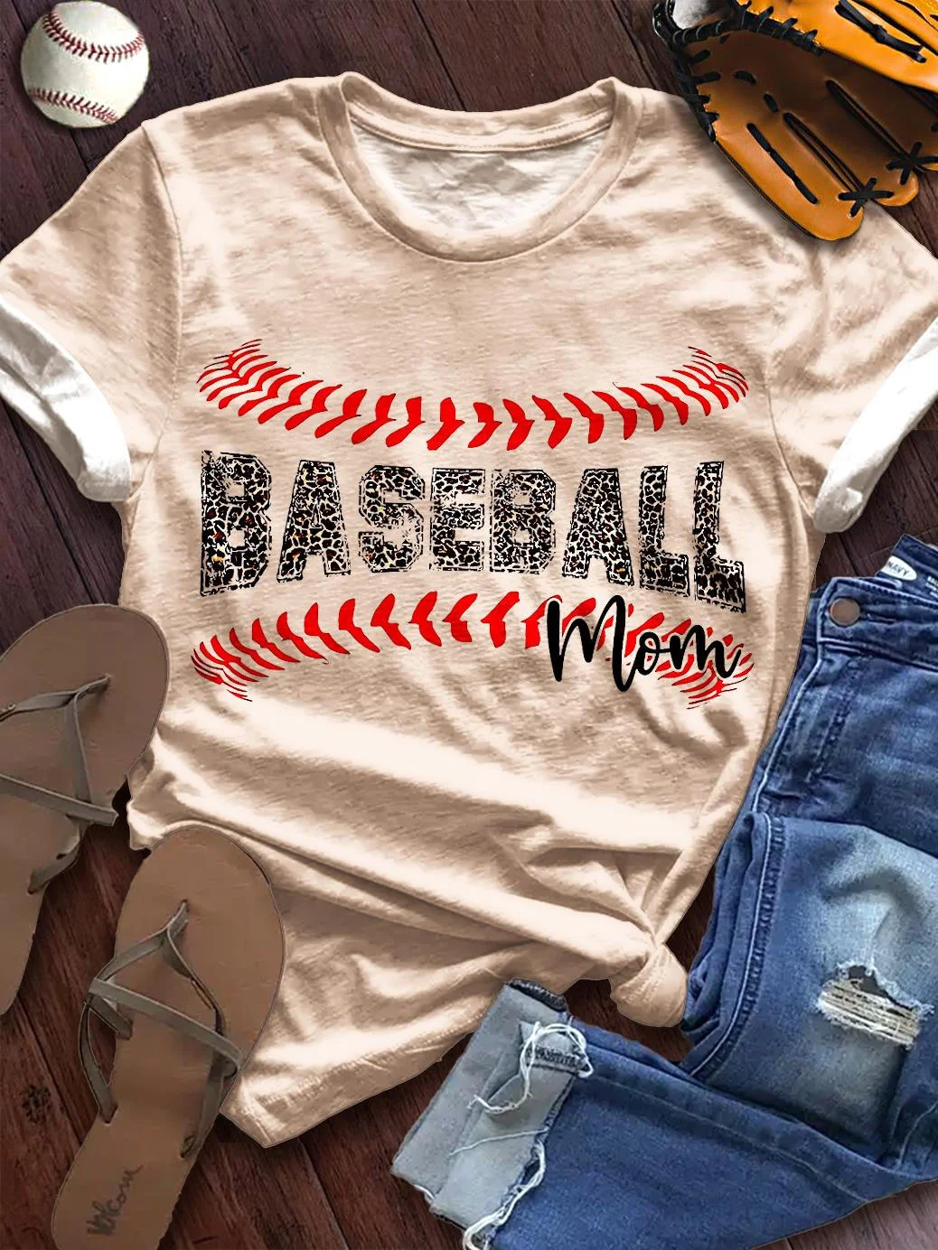 Women's Retro Leopard Baseball Print Crew Neck T-shirt