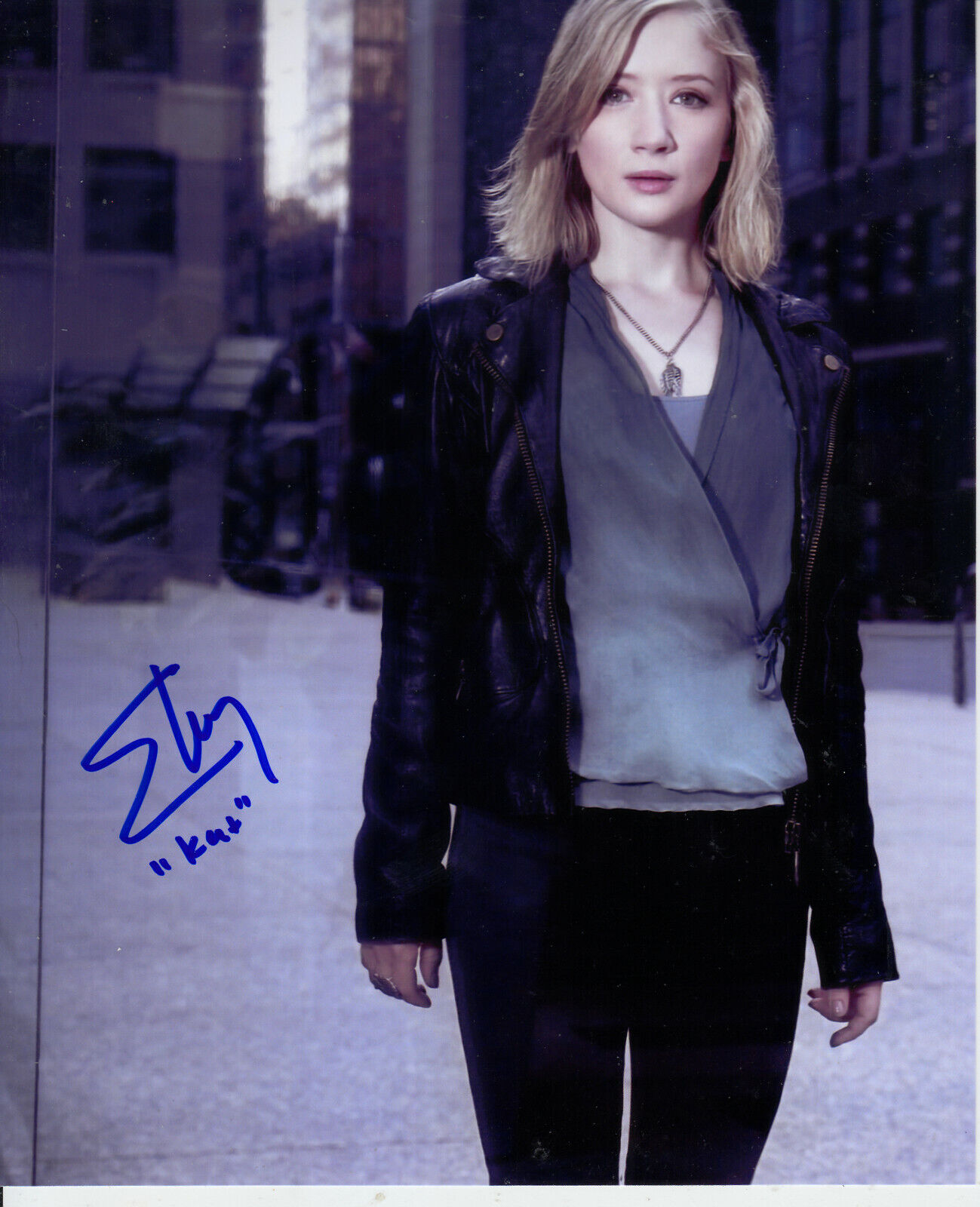 Erin Way in Alphas as Kat Signed Autograph 8x10