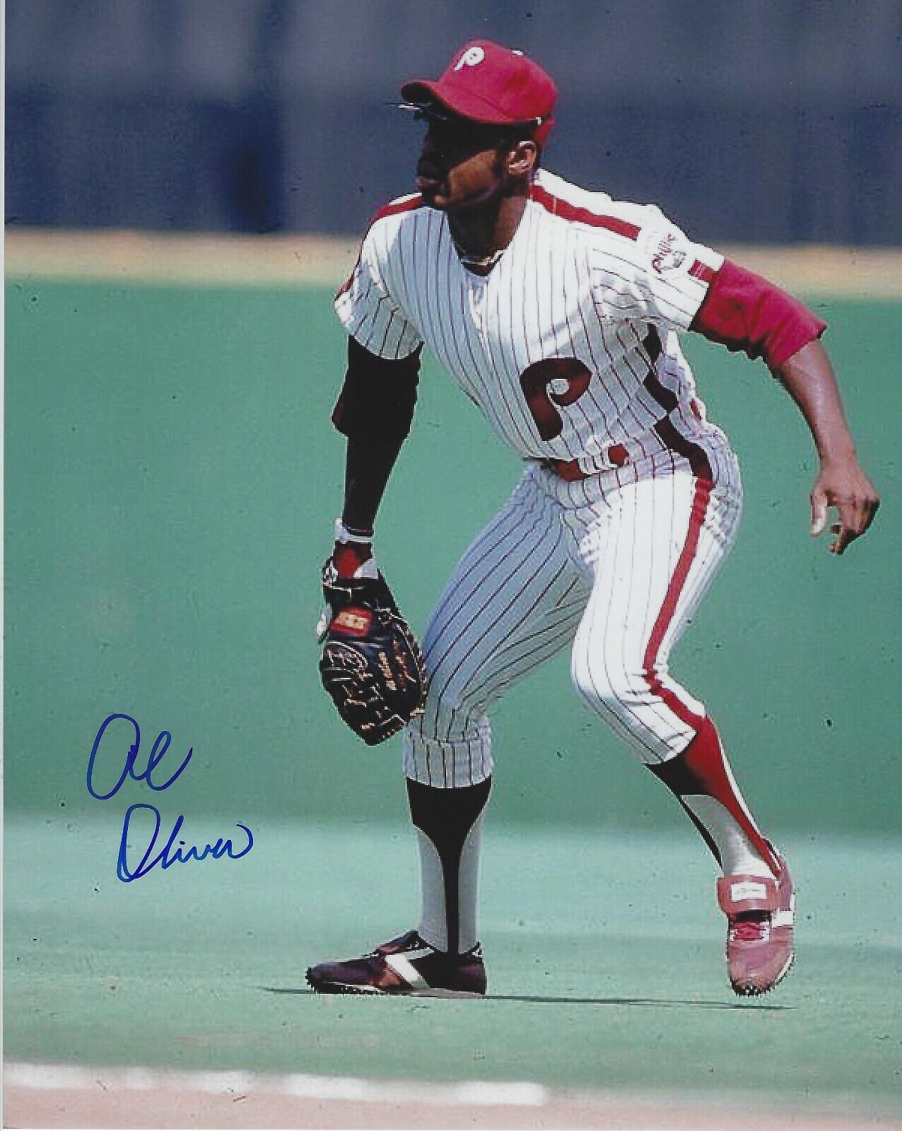 Autographed 8x10 AL OLIVER 71 WSC Philadelphia Phillies Photo Poster painting w/Show Ticket