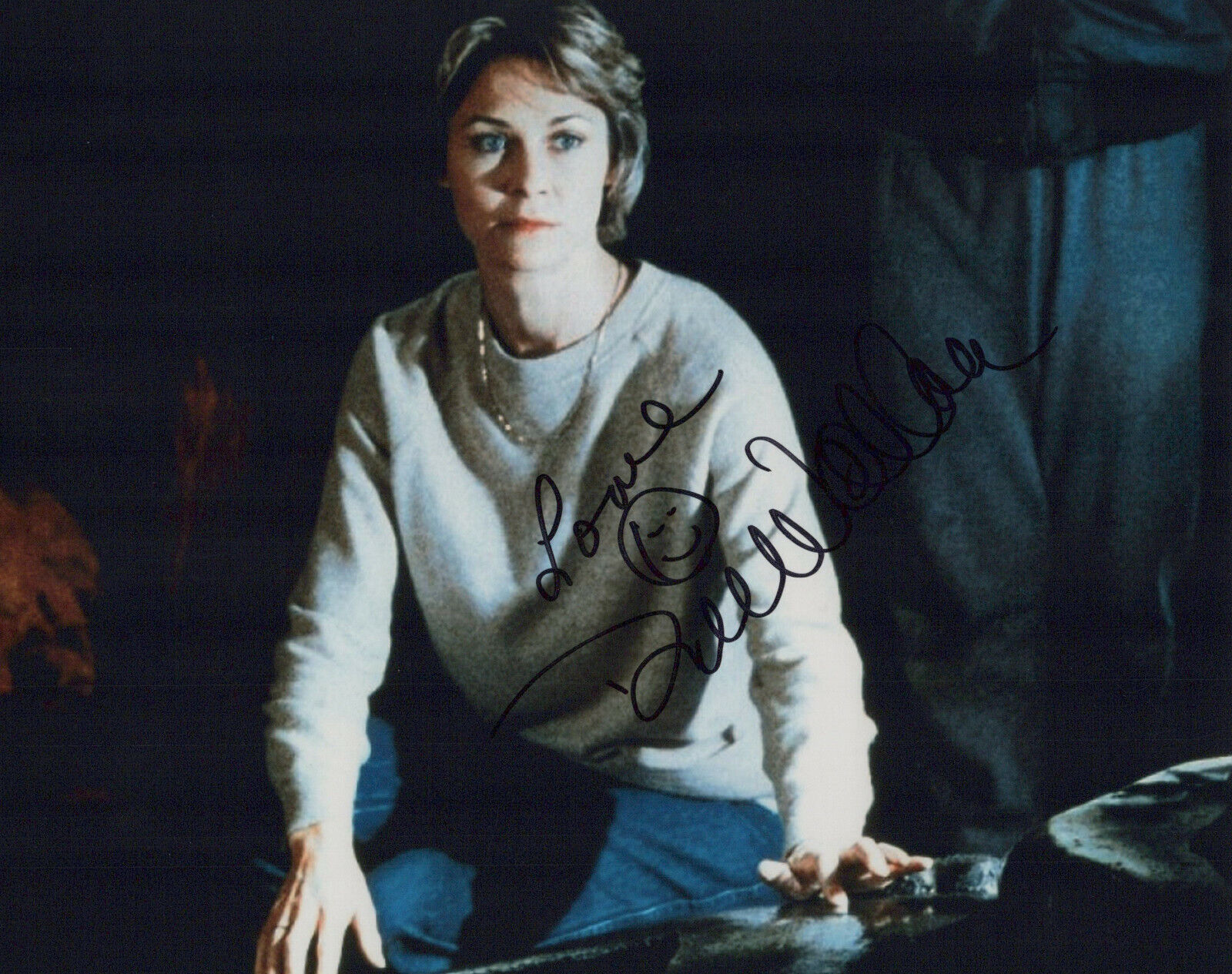 Dee Wallace (E.T.) signed 8x10 Photo Poster painting In-person